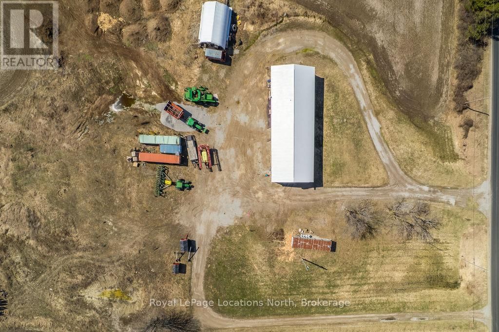 7087 4TH LINE Image 11