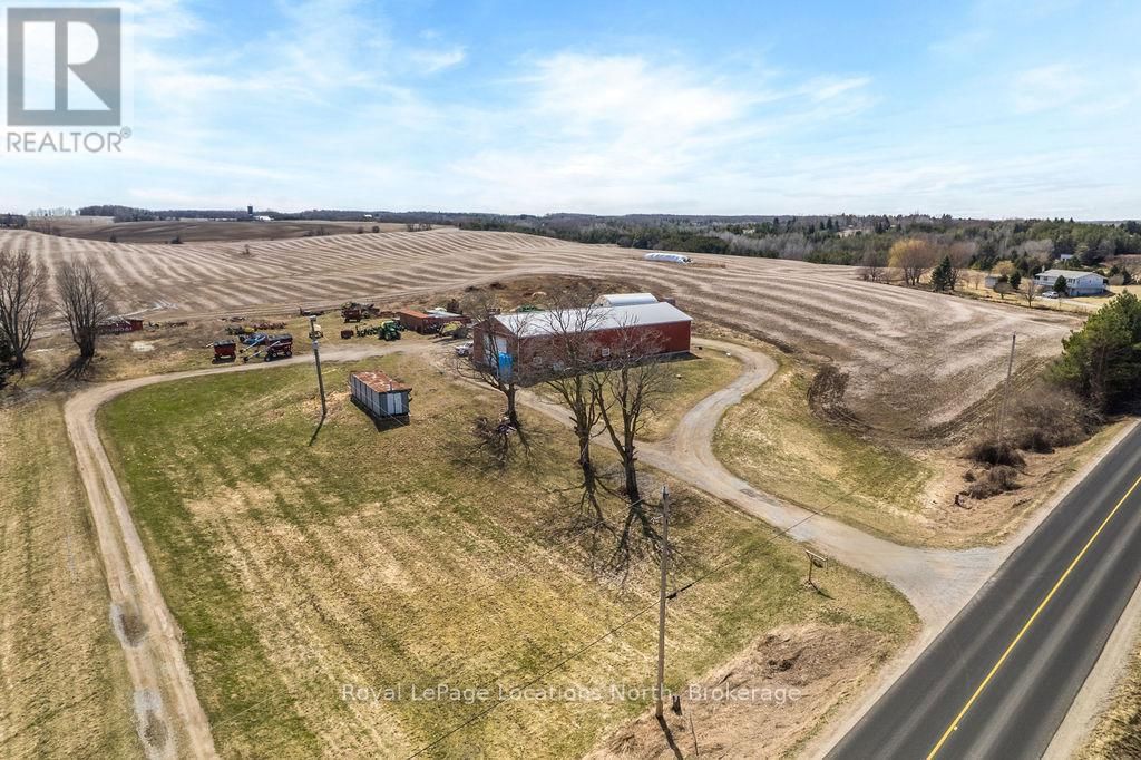7087 4TH LINE Image 17