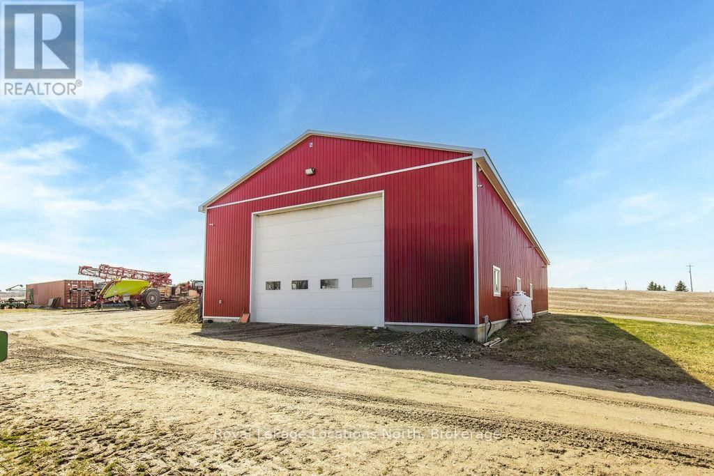 7087 4TH LINE Image 5