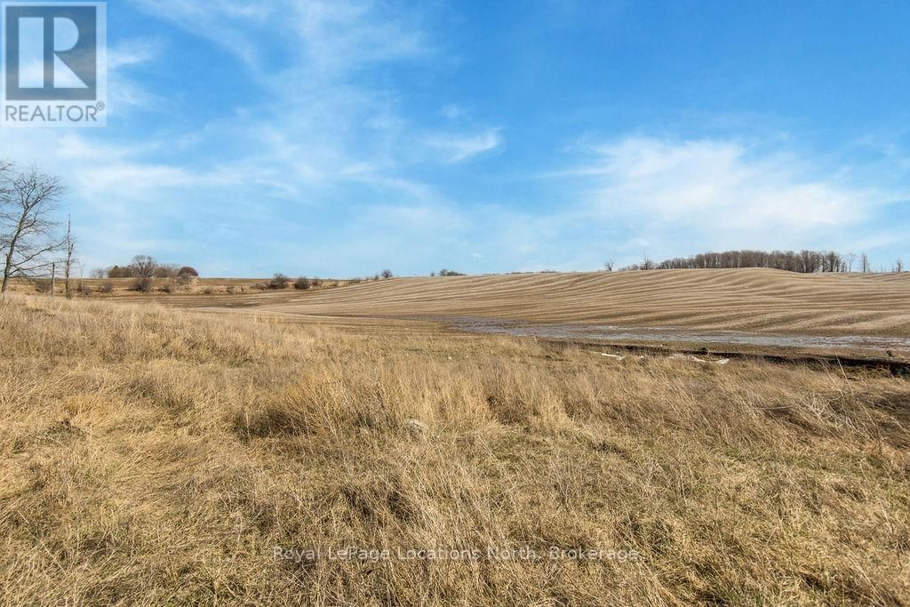 7087 4TH LINE Image 7