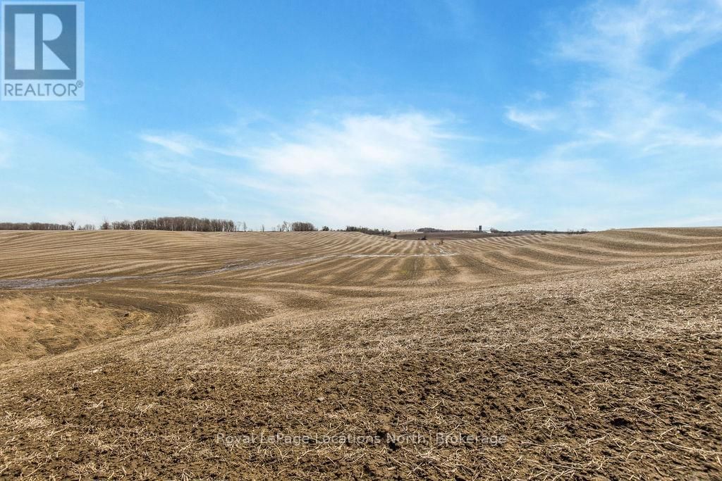 7087 4TH LINE Image 8