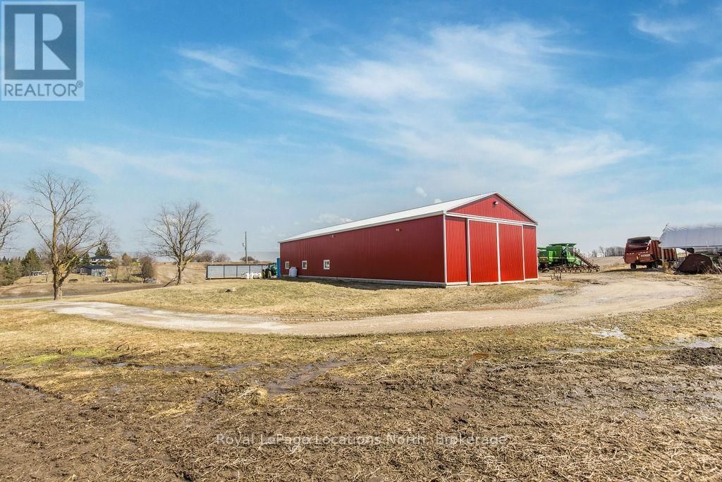 7087 4TH LINE Image 9