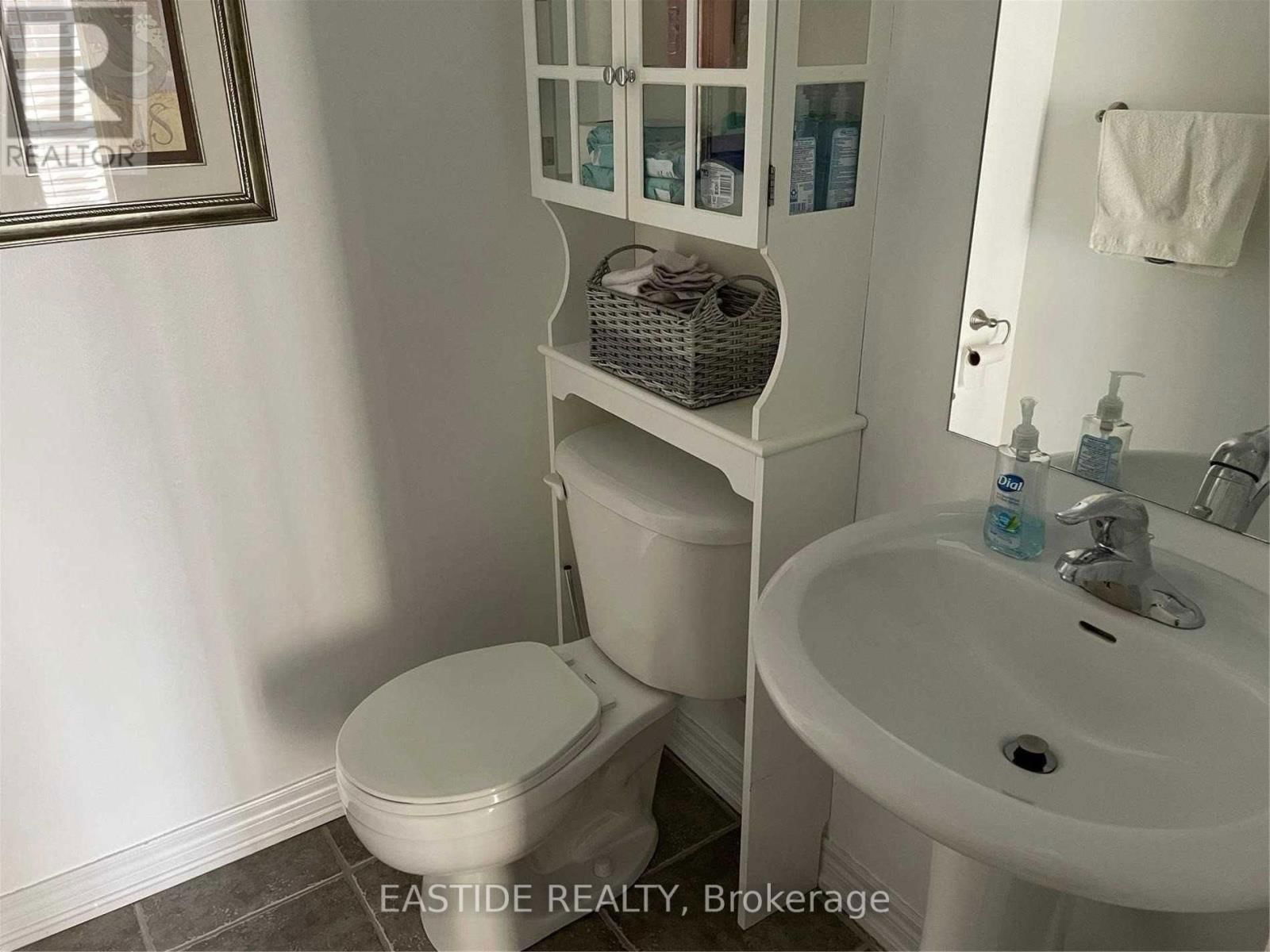 60 SIENA DRIVE Image 10