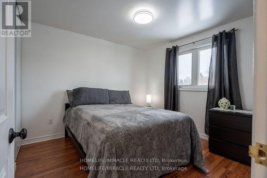 104 STUART STREET Image 24