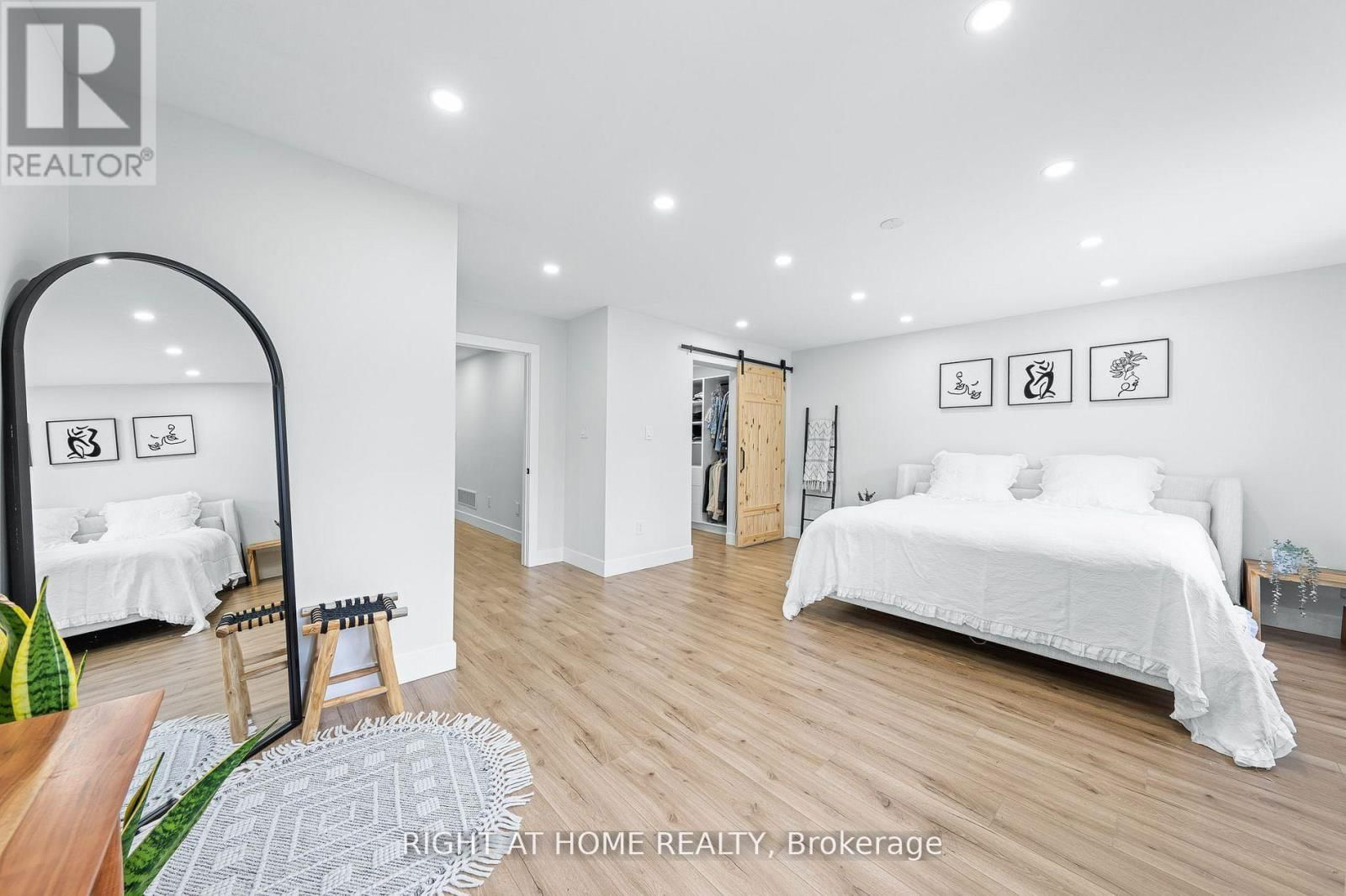13 - 8777 DUFFERIN STREET Image 18