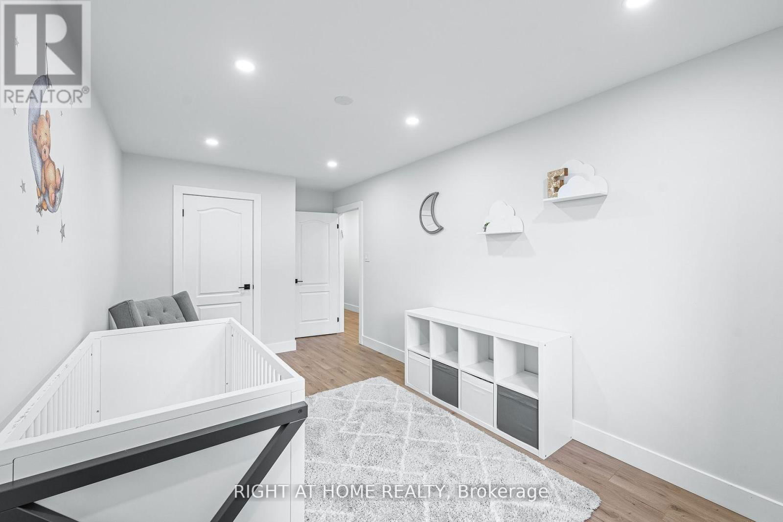 13 - 8777 DUFFERIN STREET Image 26