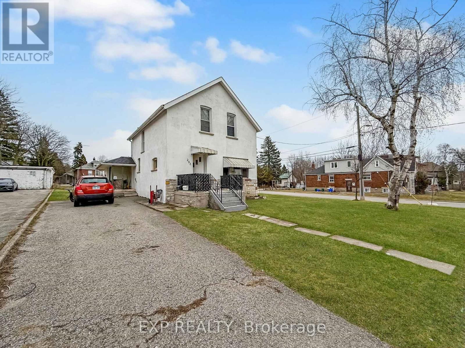 Upper - 283 MAIN STREET NORTH Image 20