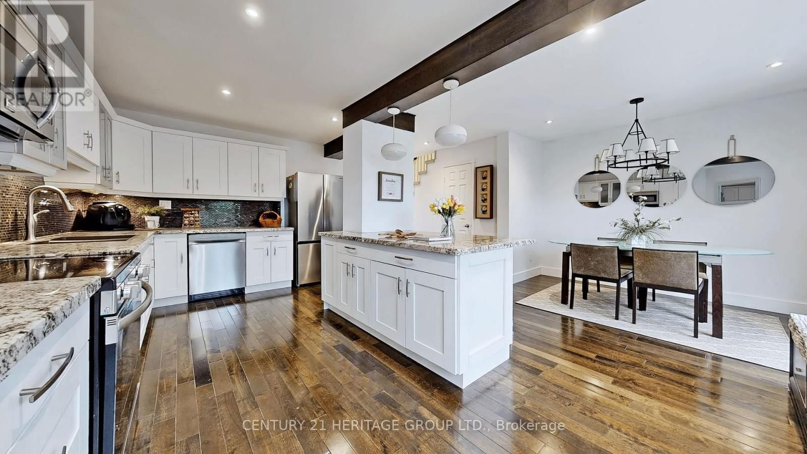 33 BRAMBLE WAY Image 13