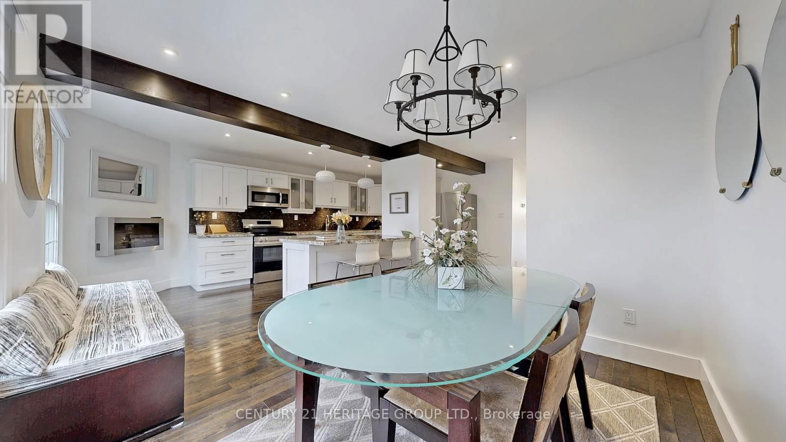 33 BRAMBLE WAY Image 21