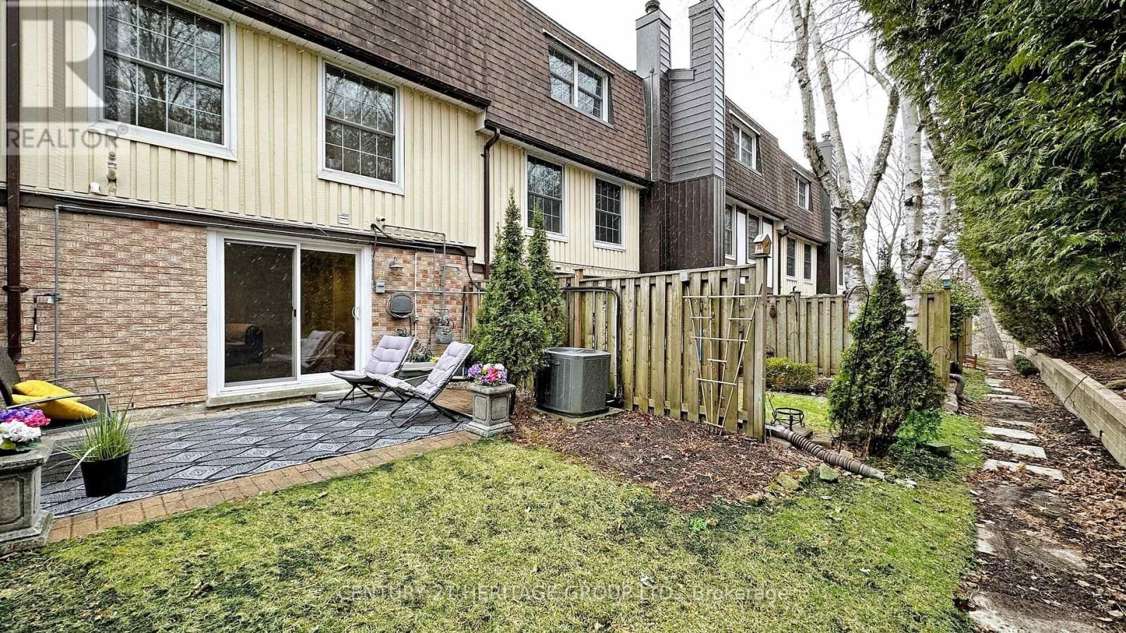 33 BRAMBLE WAY Image 47