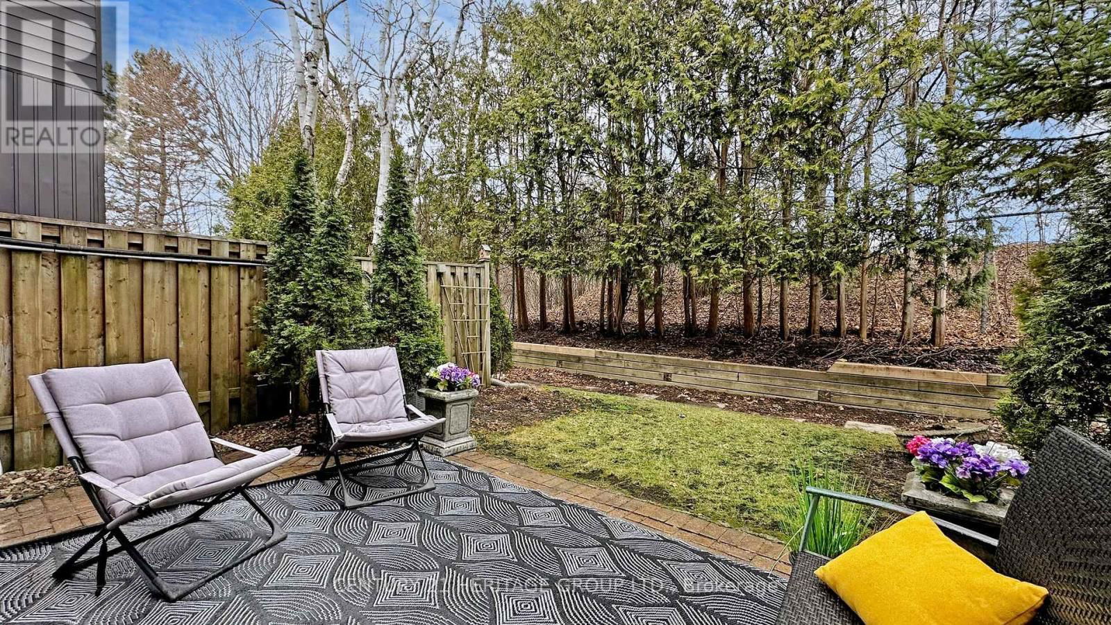 33 BRAMBLE WAY Image 48
