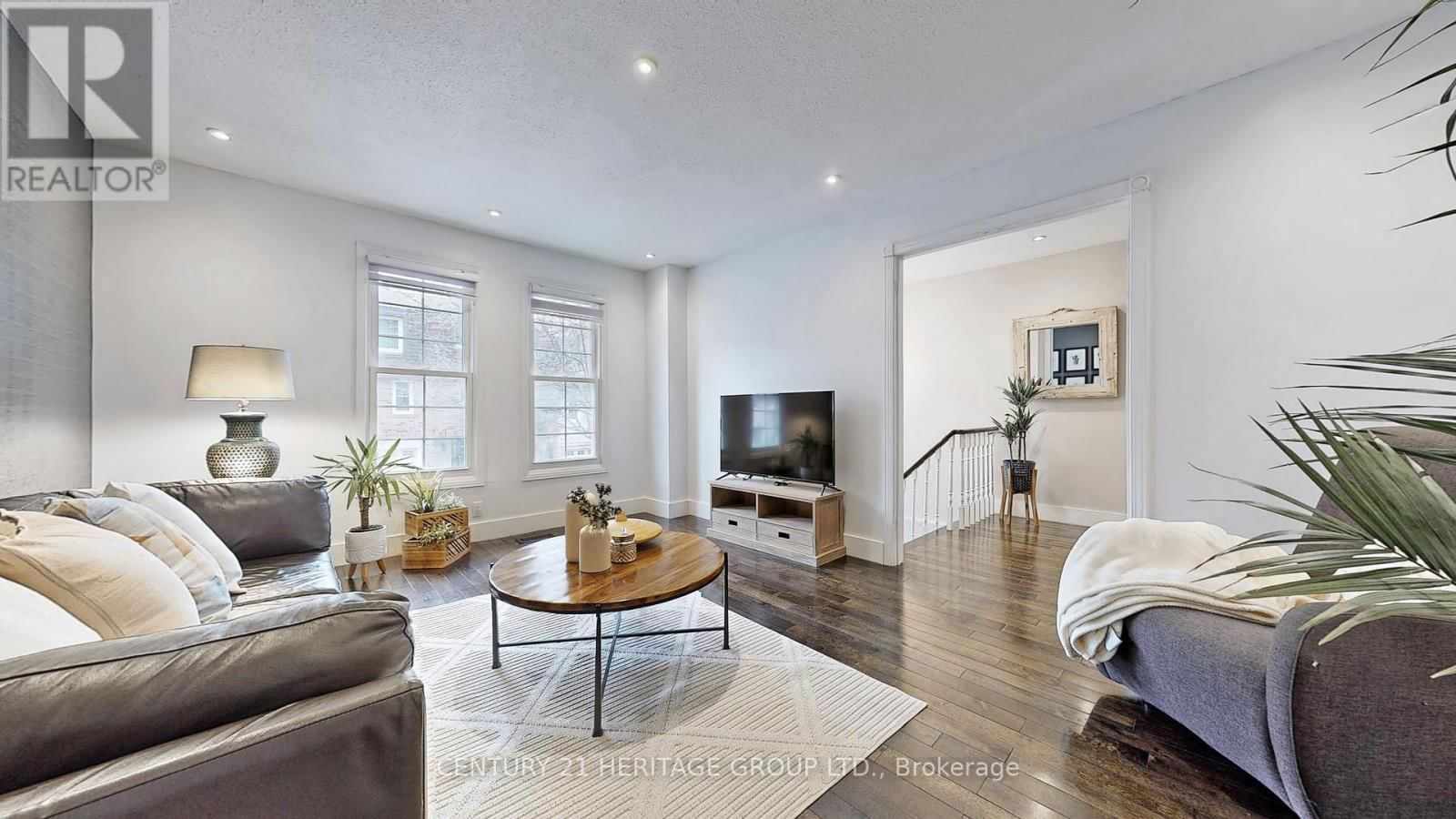 33 BRAMBLE WAY Image 8