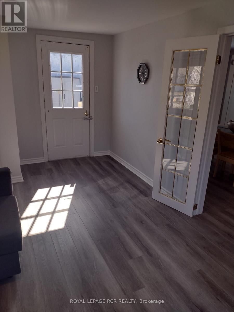 4 LINDEN LANE Image 36