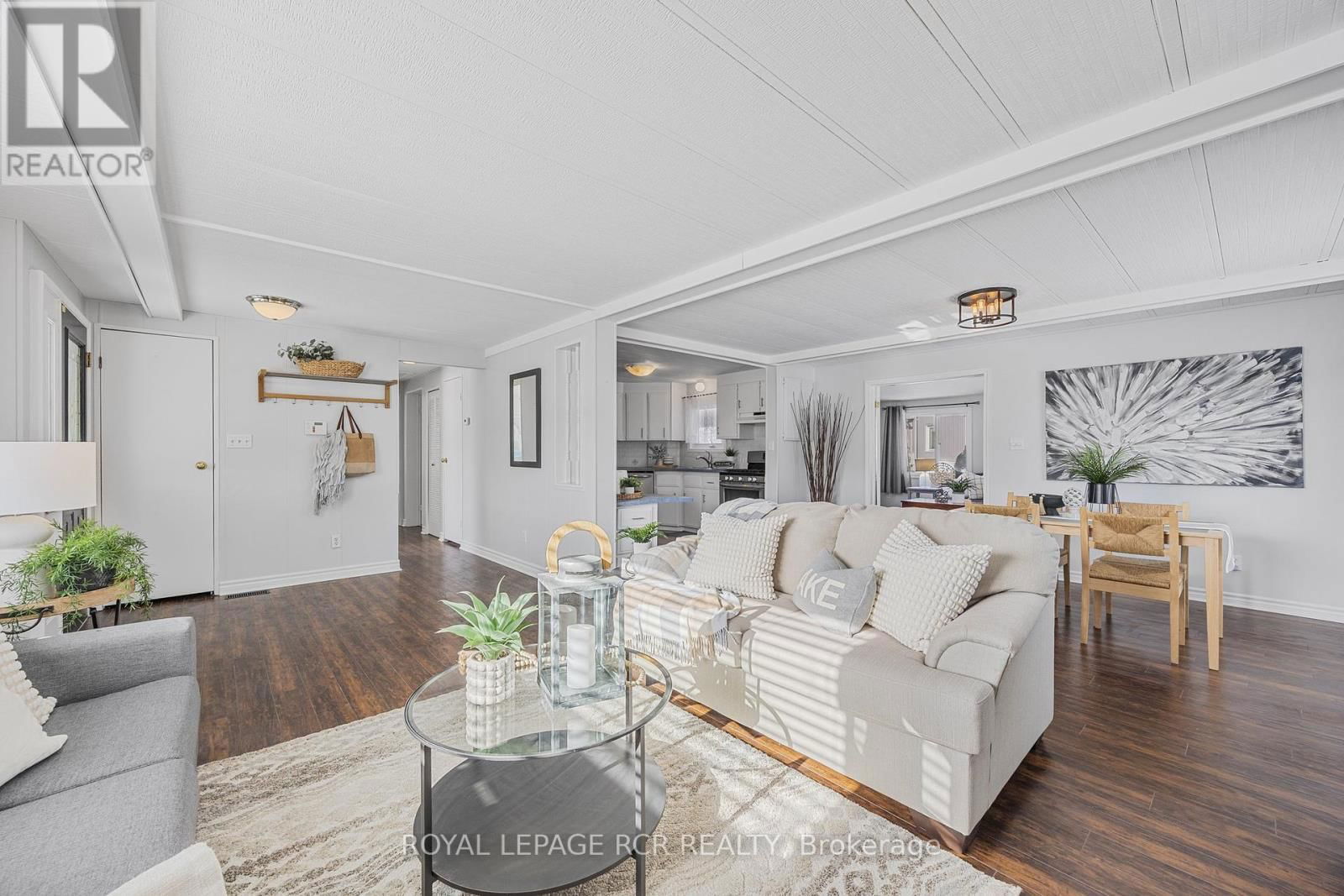 4 LINDEN LANE Image 7