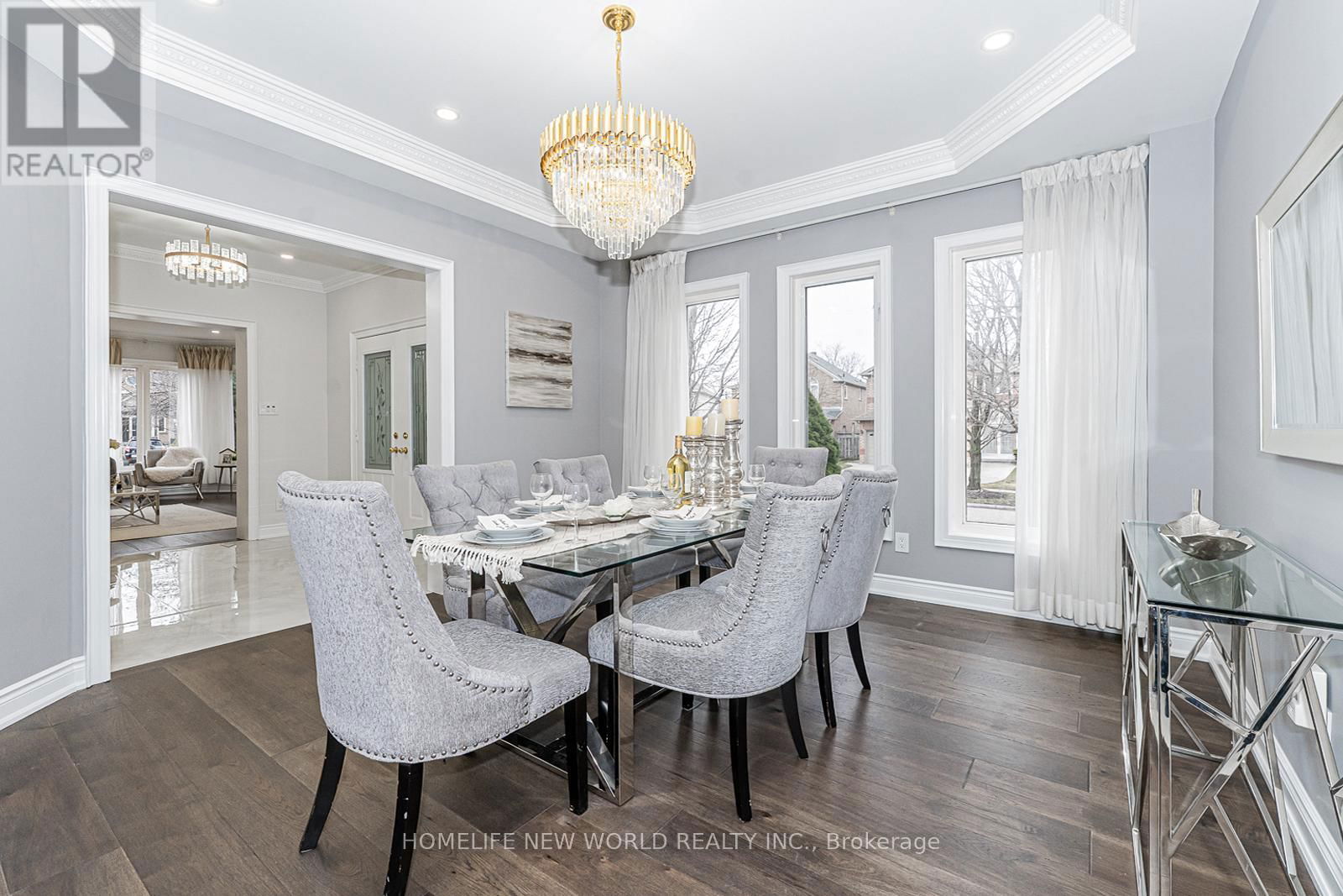 11 FORTUNE CRESCENT Image 13