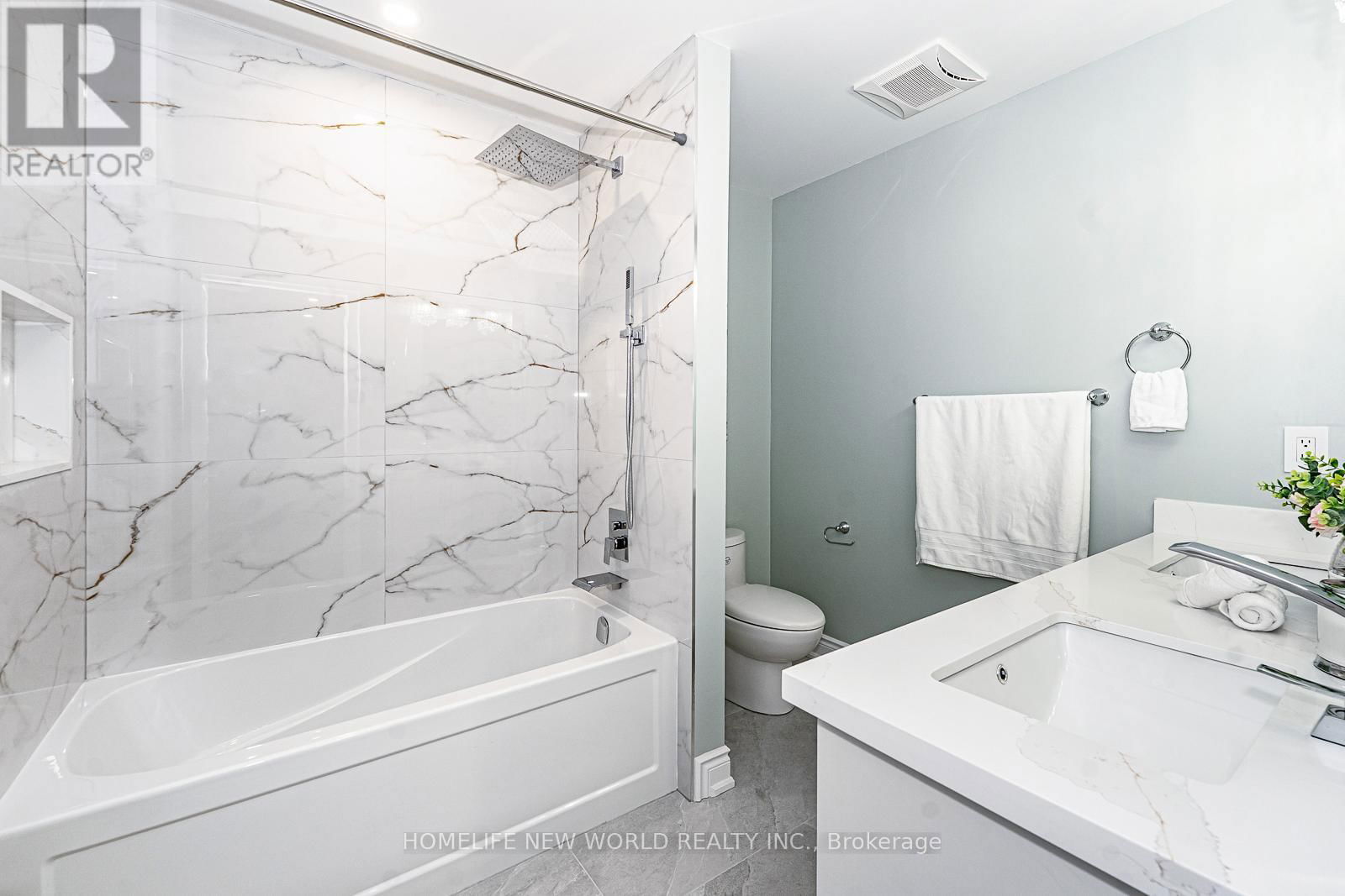 11 FORTUNE CRESCENT Image 33