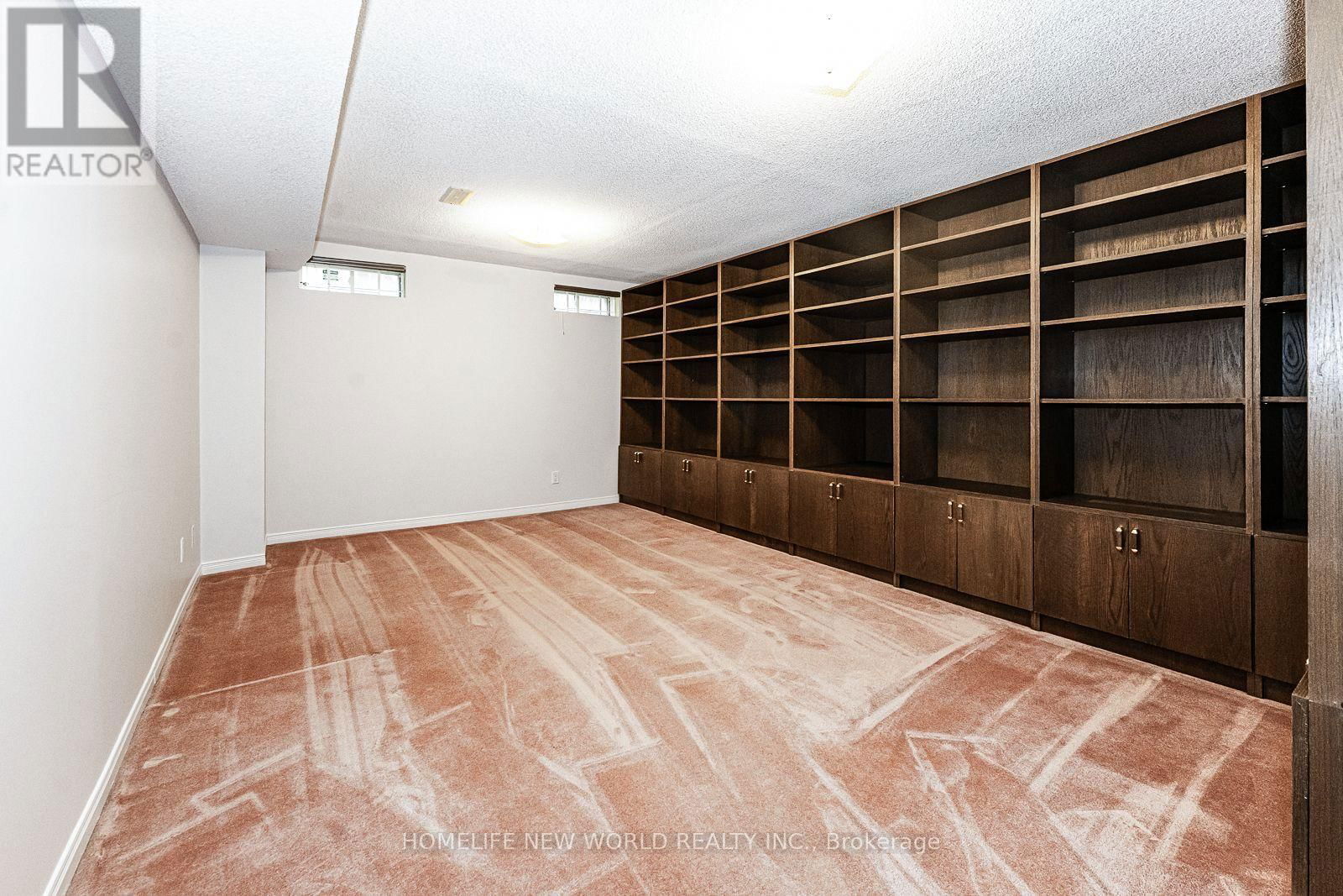 11 FORTUNE CRESCENT Image 41