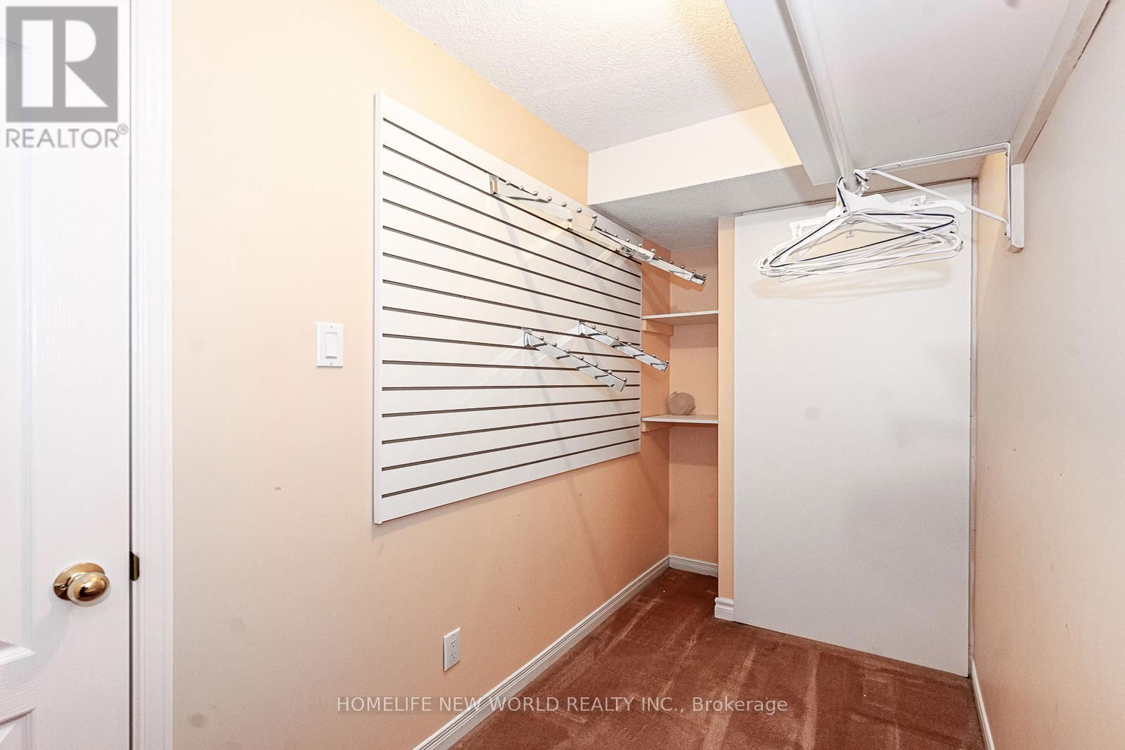 11 FORTUNE CRESCENT Image 42