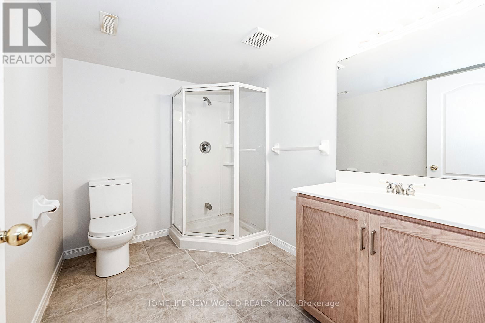 11 FORTUNE CRESCENT Image 43