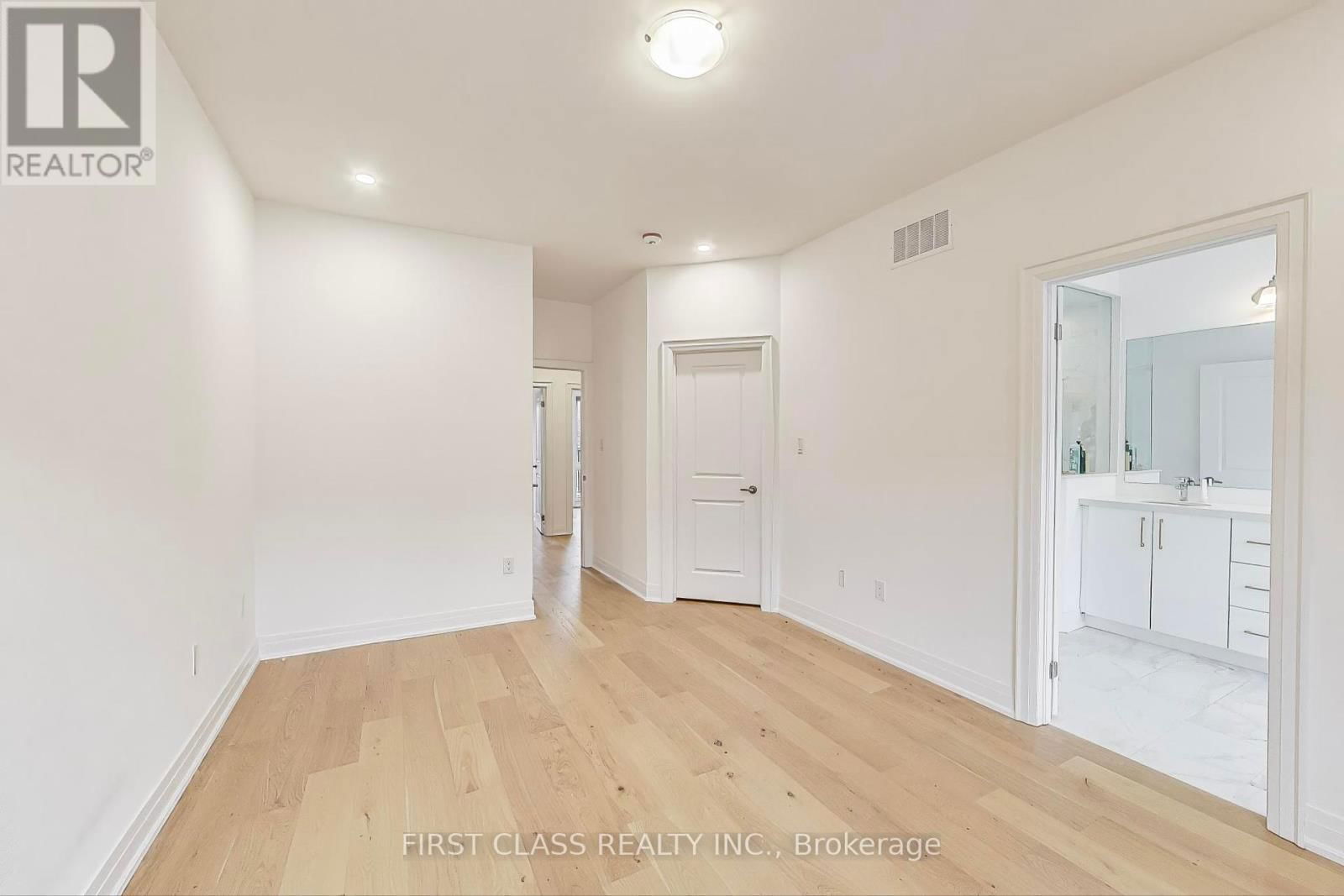 34 CHIARA ROSE LANE Image 16