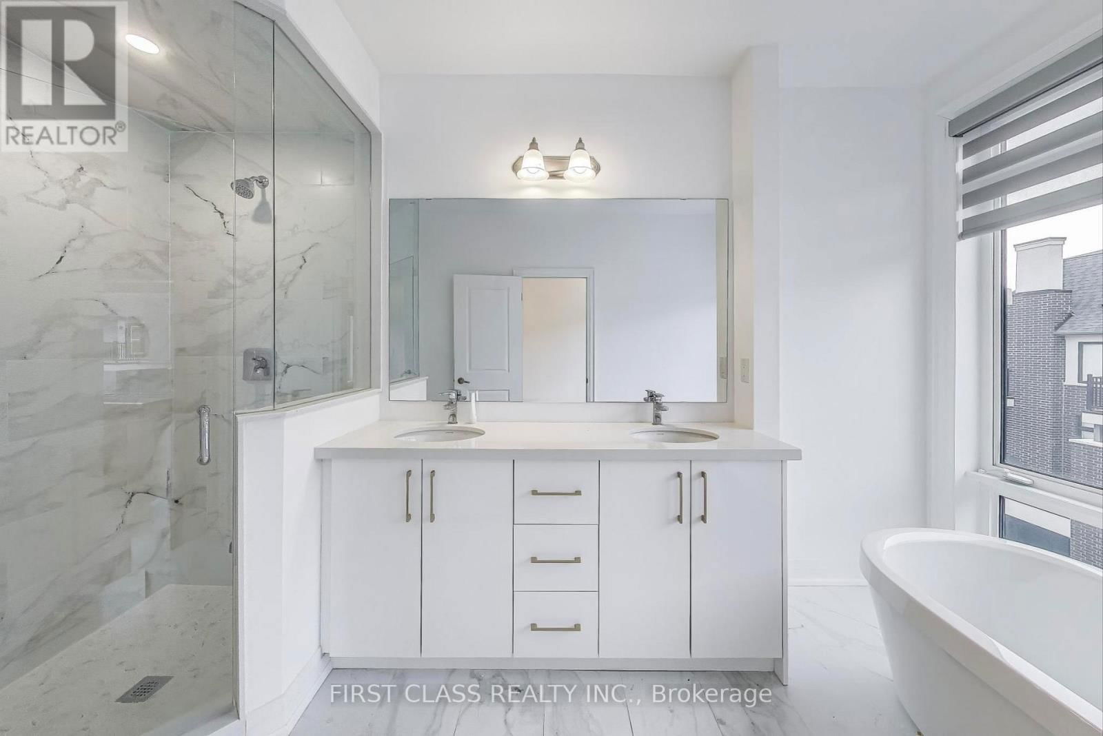 34 CHIARA ROSE LANE Image 17