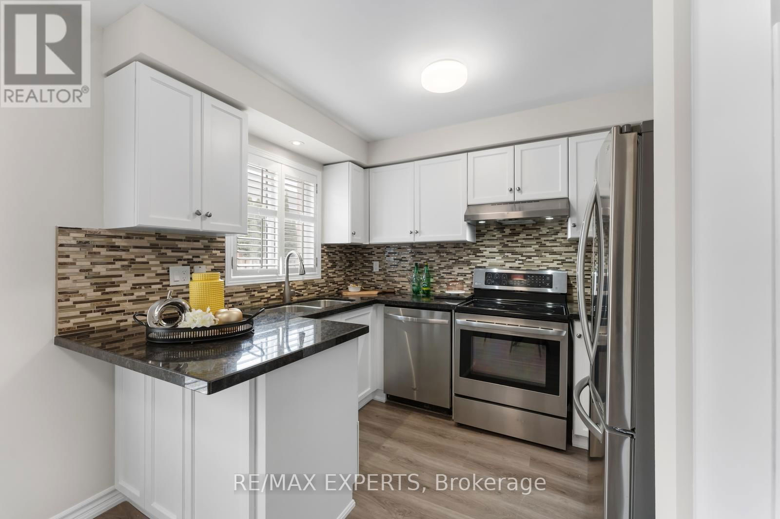 40 BENJAMIN HOOD CRESCENT Image 11