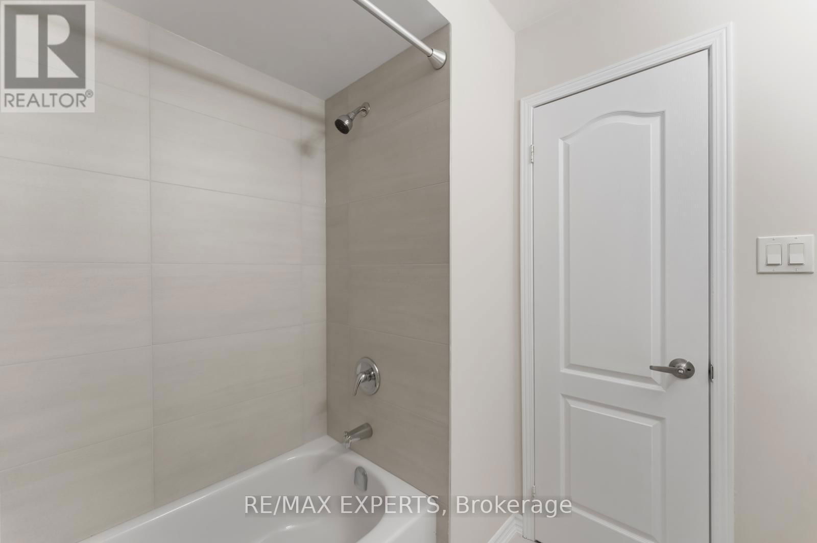 40 BENJAMIN HOOD CRESCENT Image 29