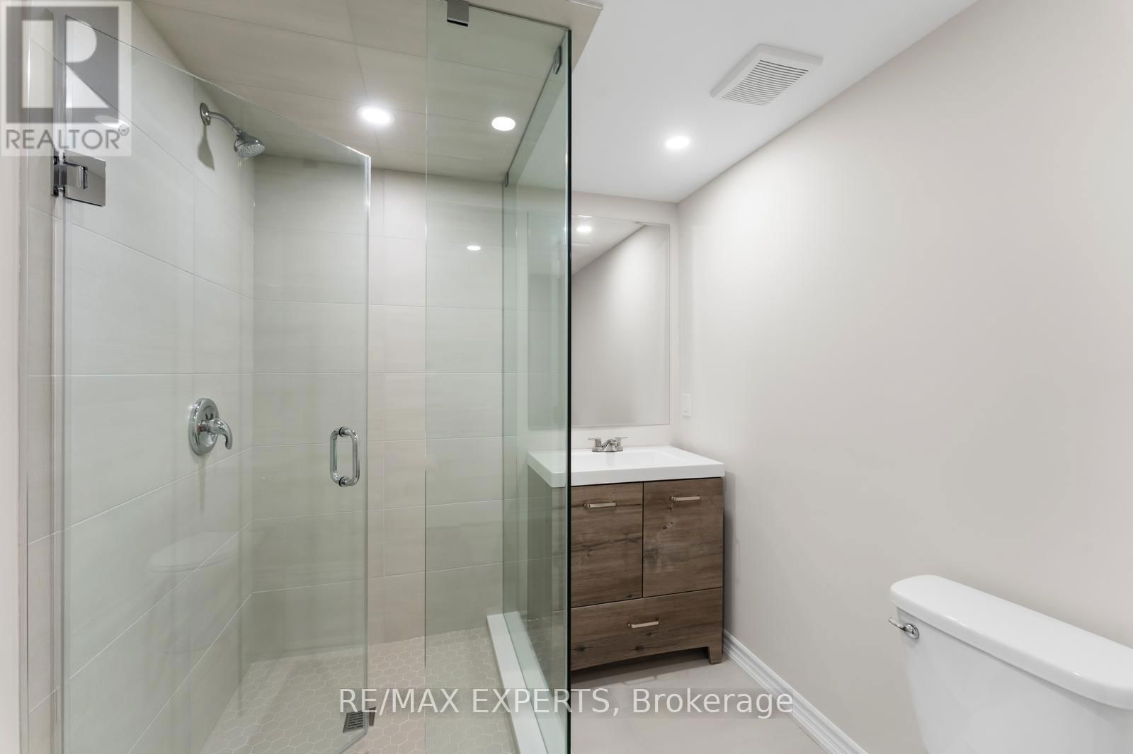 40 BENJAMIN HOOD CRESCENT Image 33