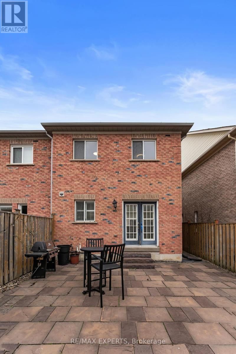 40 BENJAMIN HOOD CRESCENT Image 37