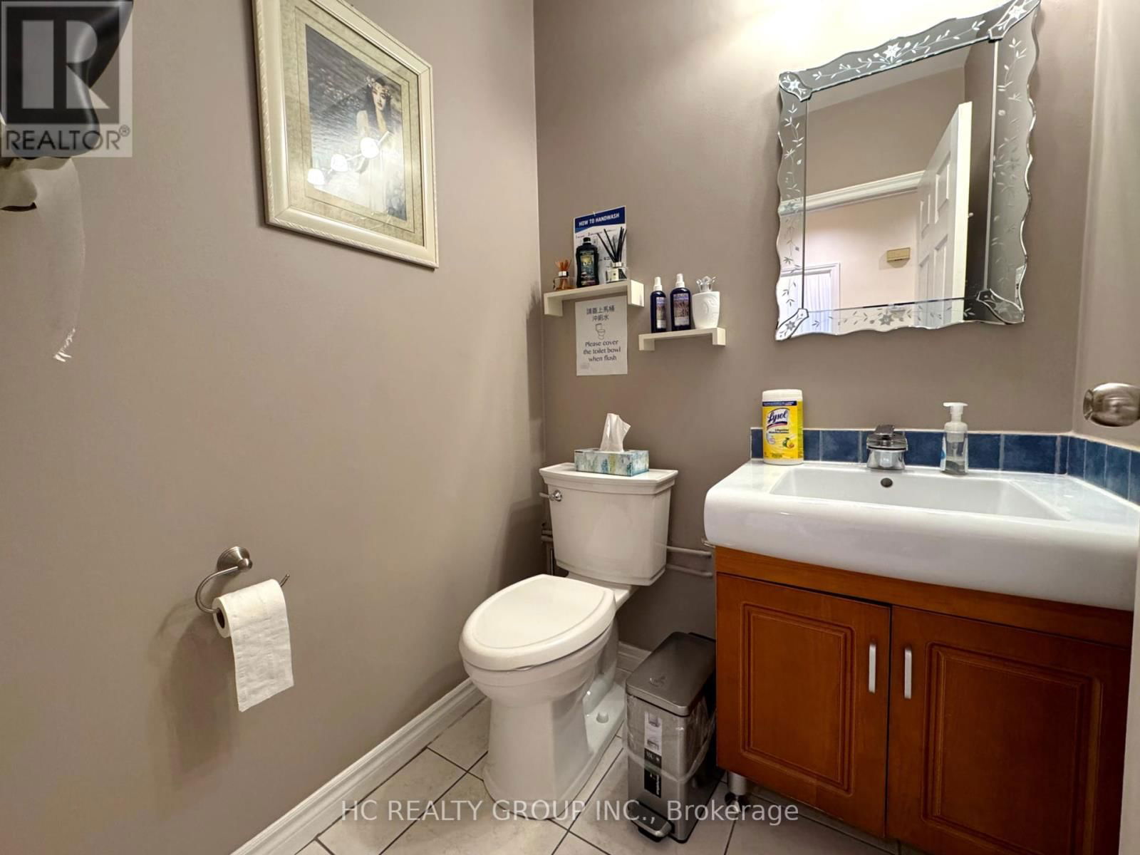 9 - 50 LOCKRIDGE AVENUE Image 8