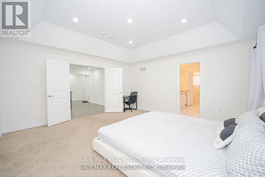 1615 CORSAL COURT Image 16