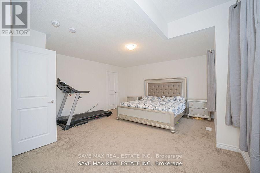 1615 CORSAL COURT Image 19