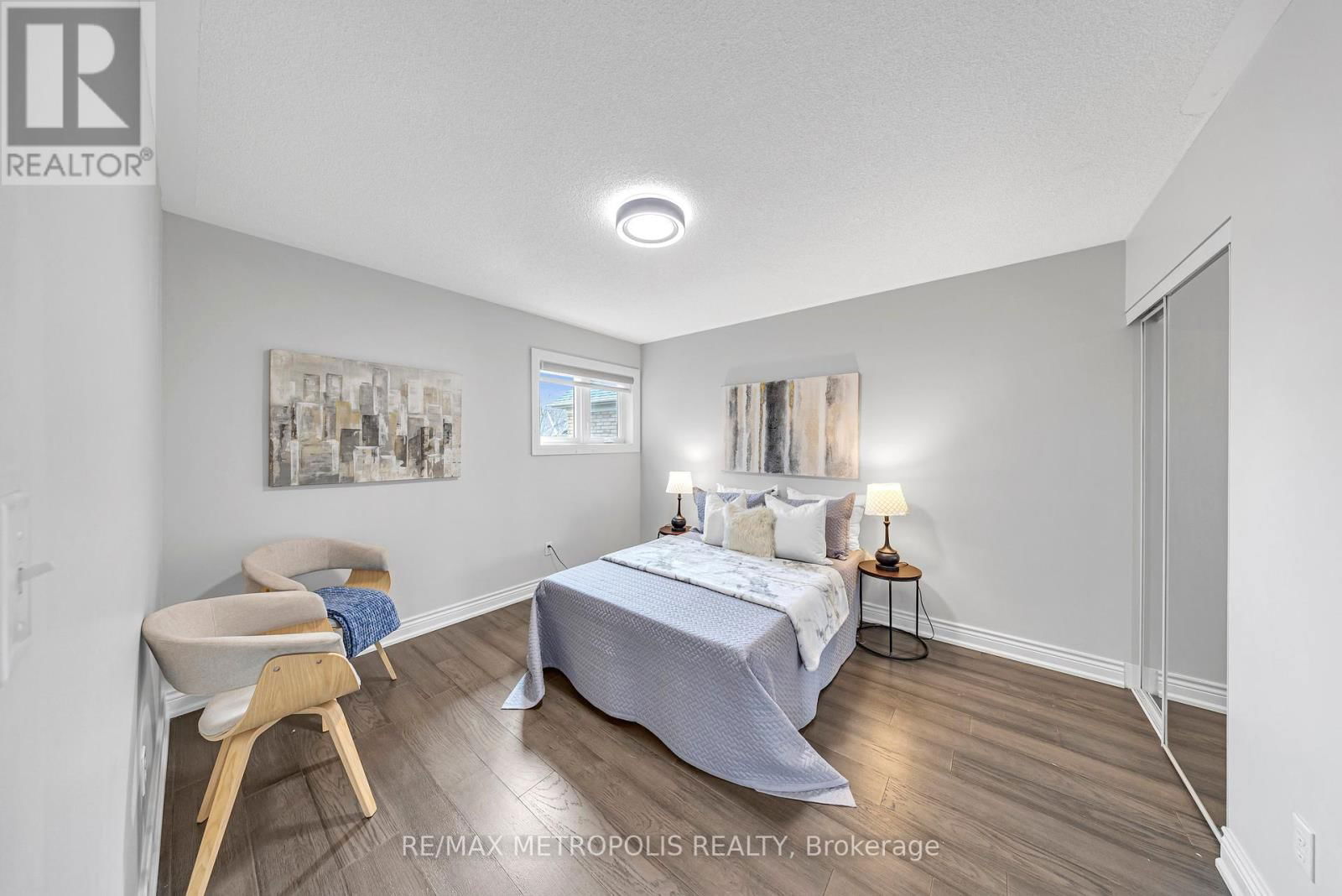 10 SNOWCREEK STREET Image 24