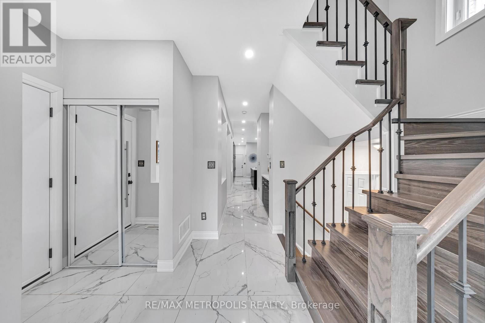 10 SNOWCREEK STREET Image 7