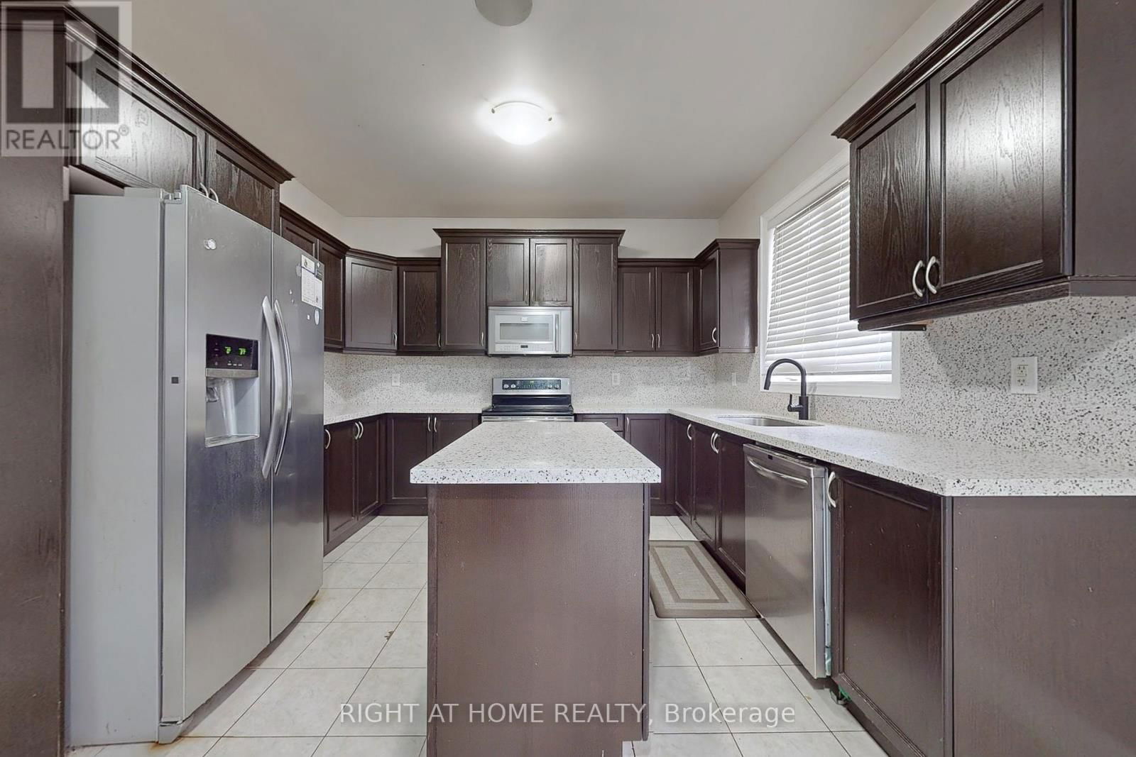 2094 WEBSTER BOULEVARD Image 17
