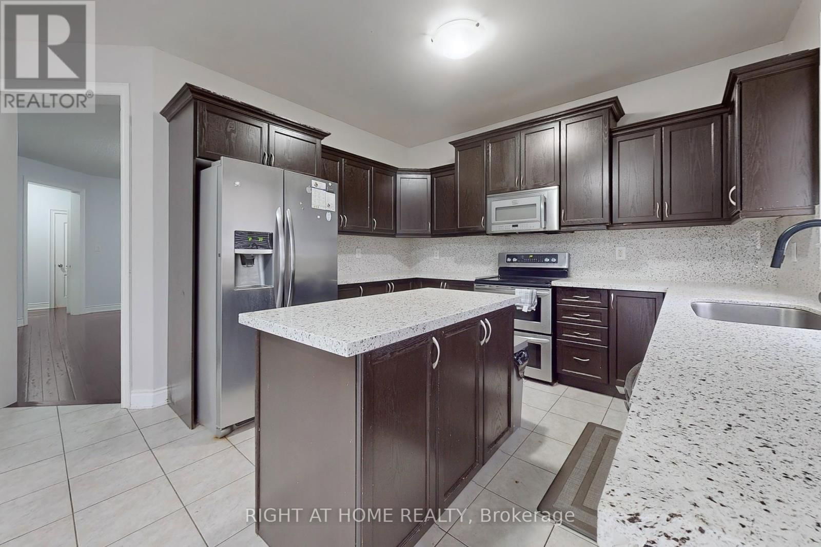 2094 WEBSTER BOULEVARD Image 18