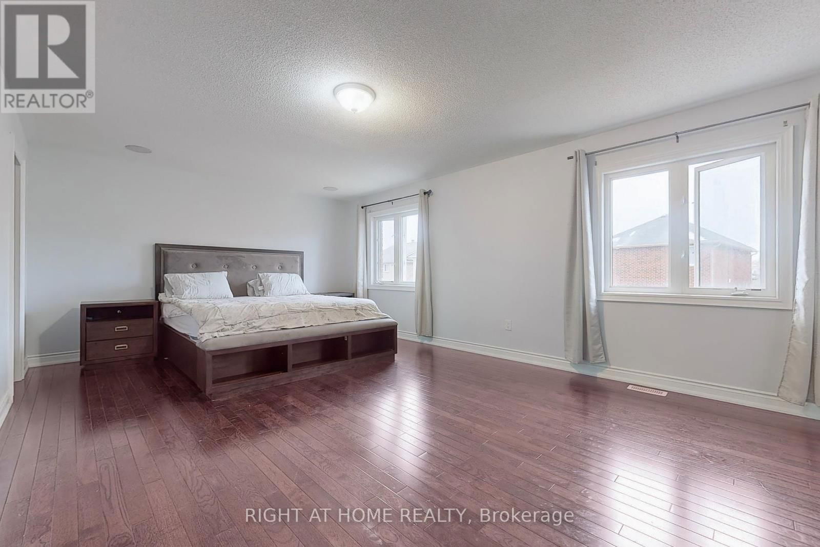2094 WEBSTER BOULEVARD Image 22