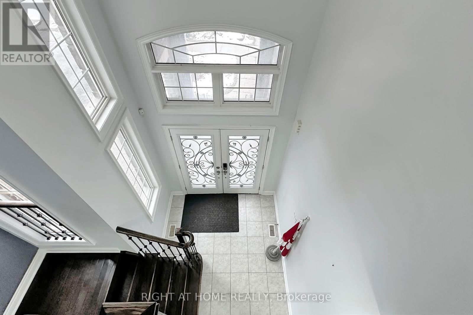 2094 WEBSTER BOULEVARD Image 4