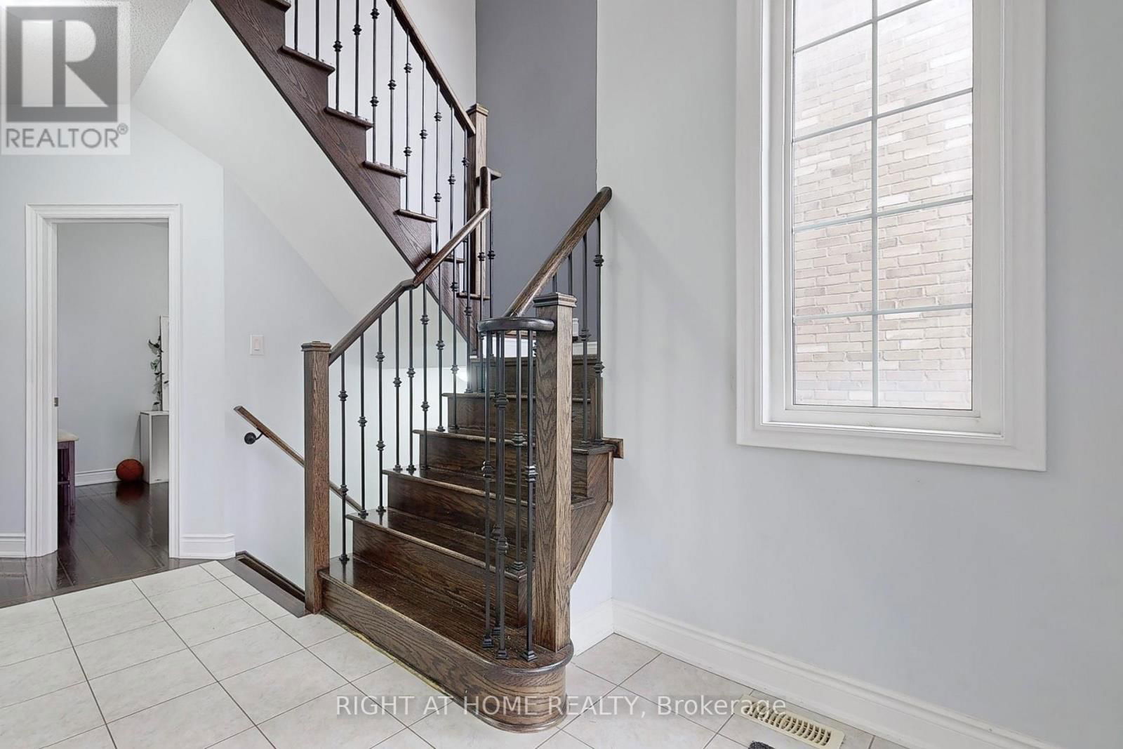 2094 WEBSTER BOULEVARD Image 5