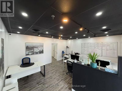 Commercial for Rent in Ontario