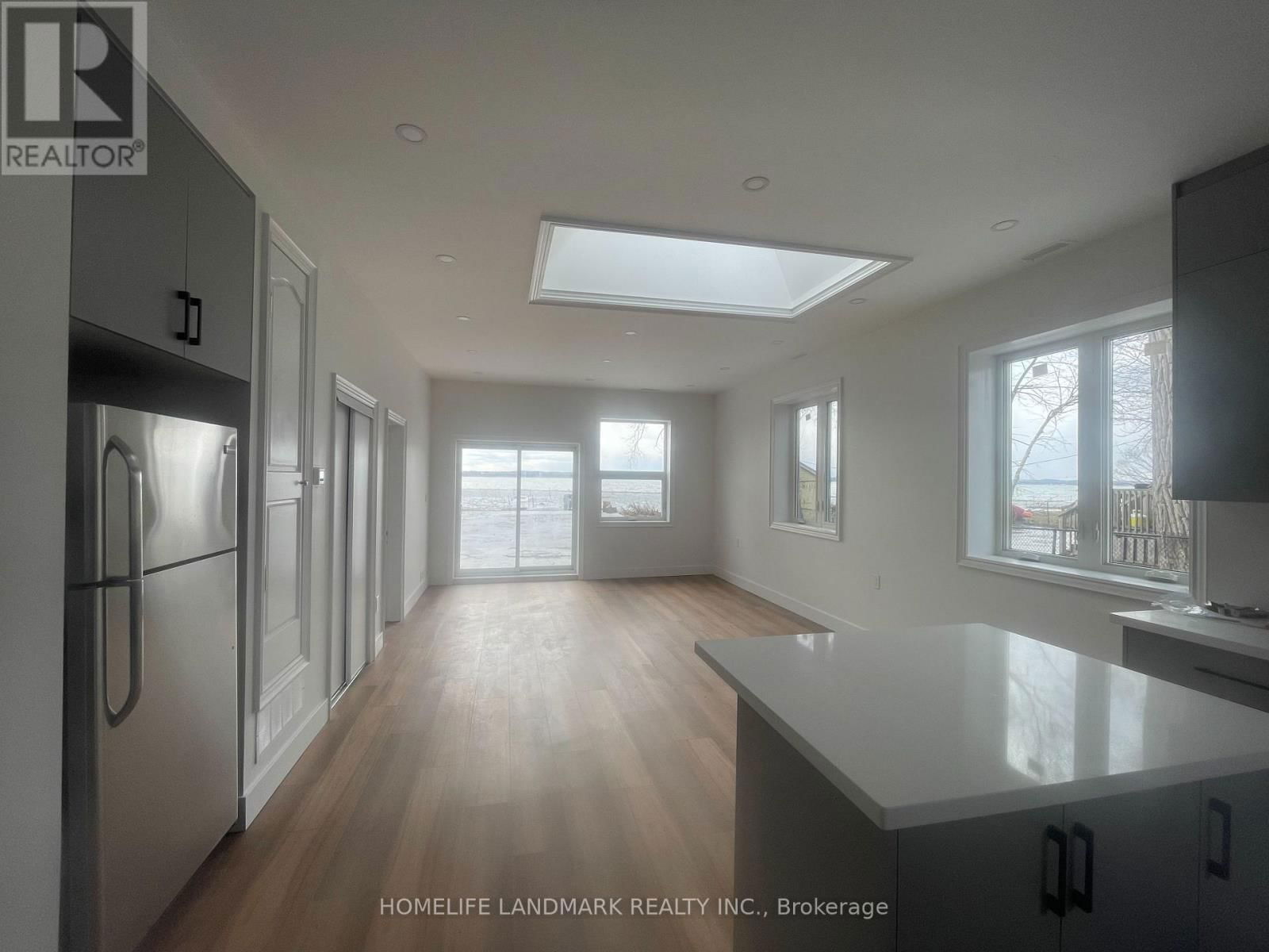 570 LAKE DRIVE SOUTH Image 12