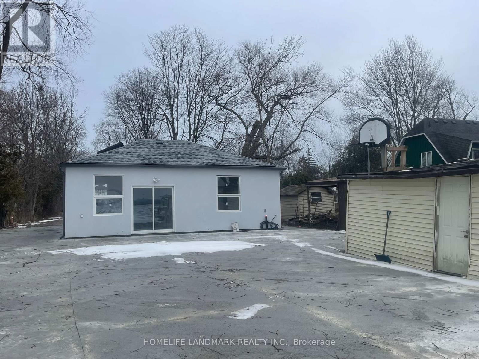 570 LAKE DRIVE SOUTH Image 26