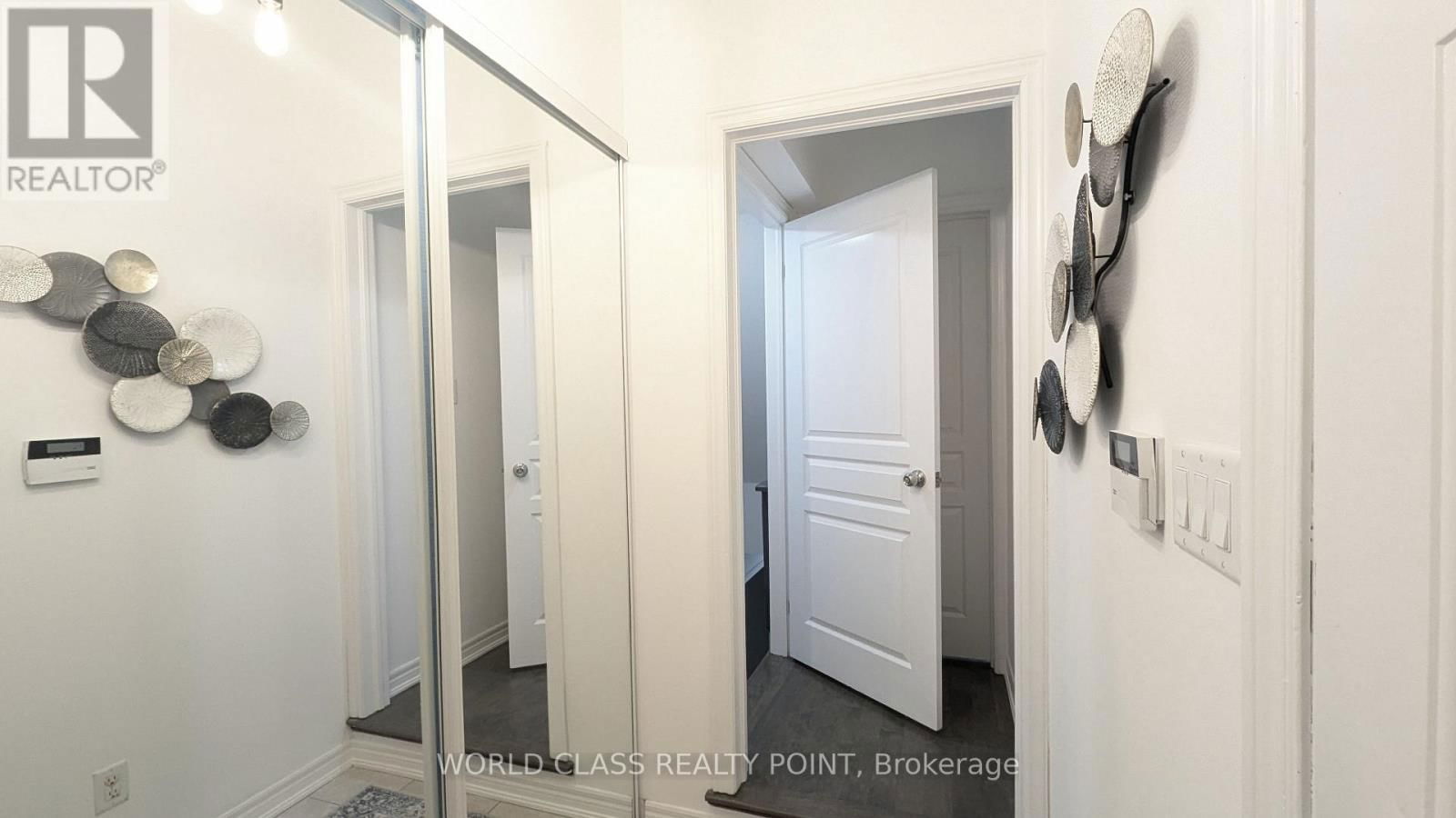 BASEMENT - 17B BROWER AVENUE Image 4