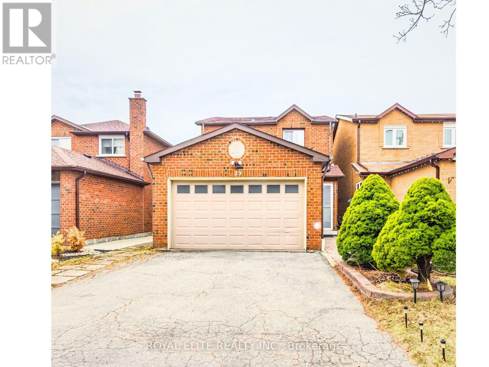 29 ASHMORE CRESCENT Image 2