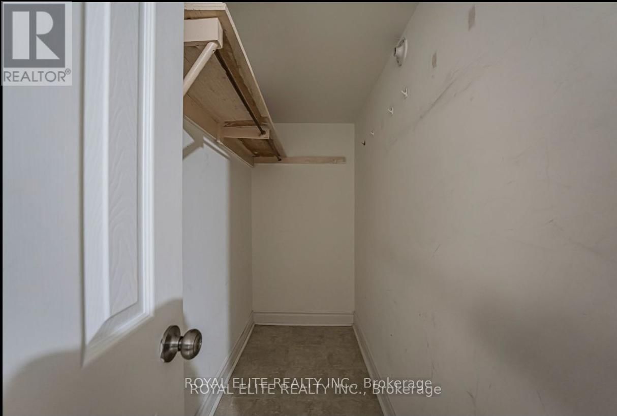 29 ASHMORE CRESCENT Image 30