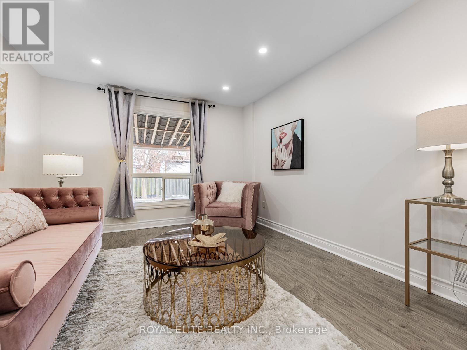 29 ASHMORE CRESCENT Image 5