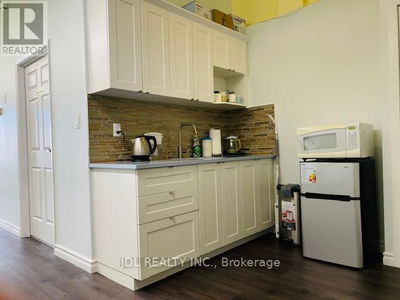 Commercial for Rent in Ontario