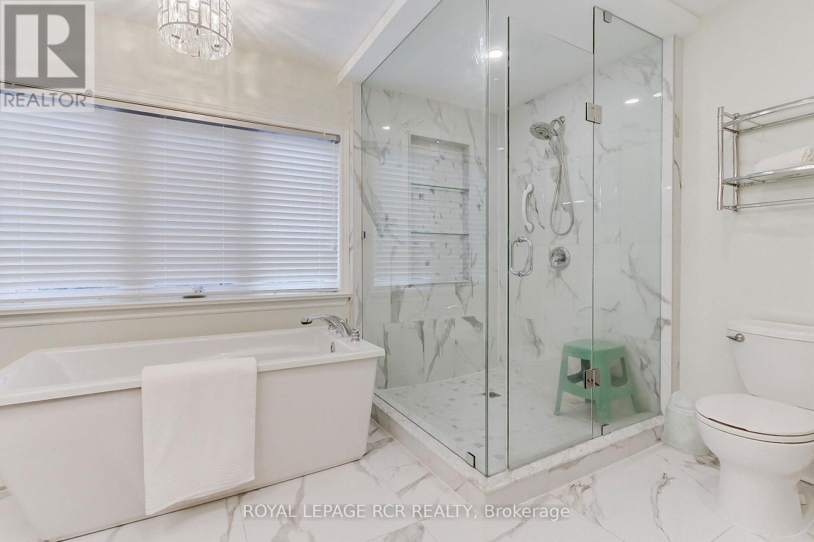 558 LYMAN BOULEVARD Image 29