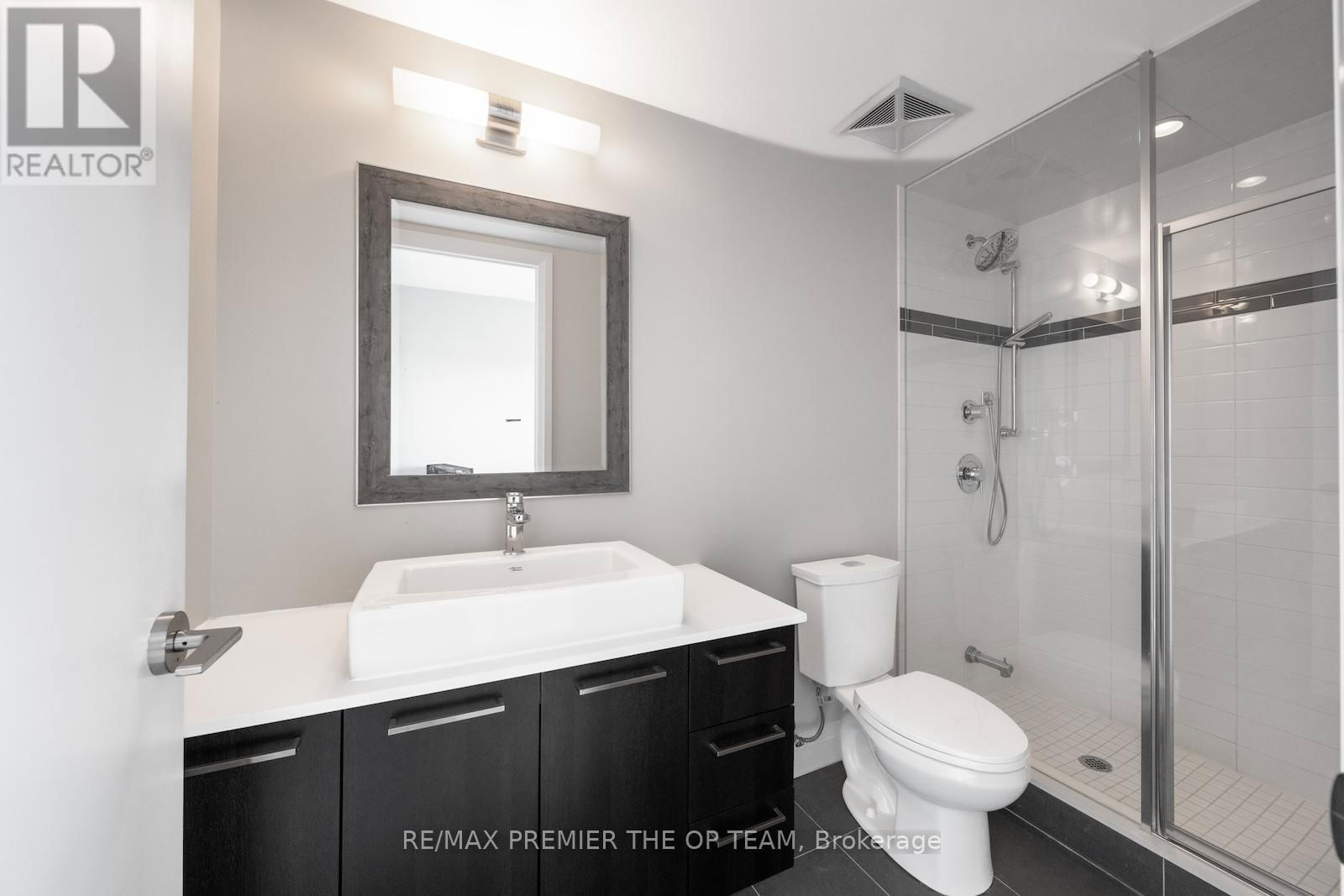 814 - 4800 HIGHWAY 7 Image 12