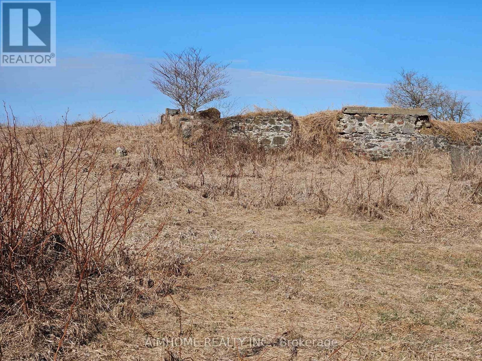 6TH CORNERS Image 38